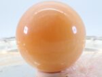 Große Orangen Calcit Edelsteinkugel, 62 mm