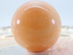 Große Orangen Calcit Edelsteinkugel, 62 mm – Bild 7
