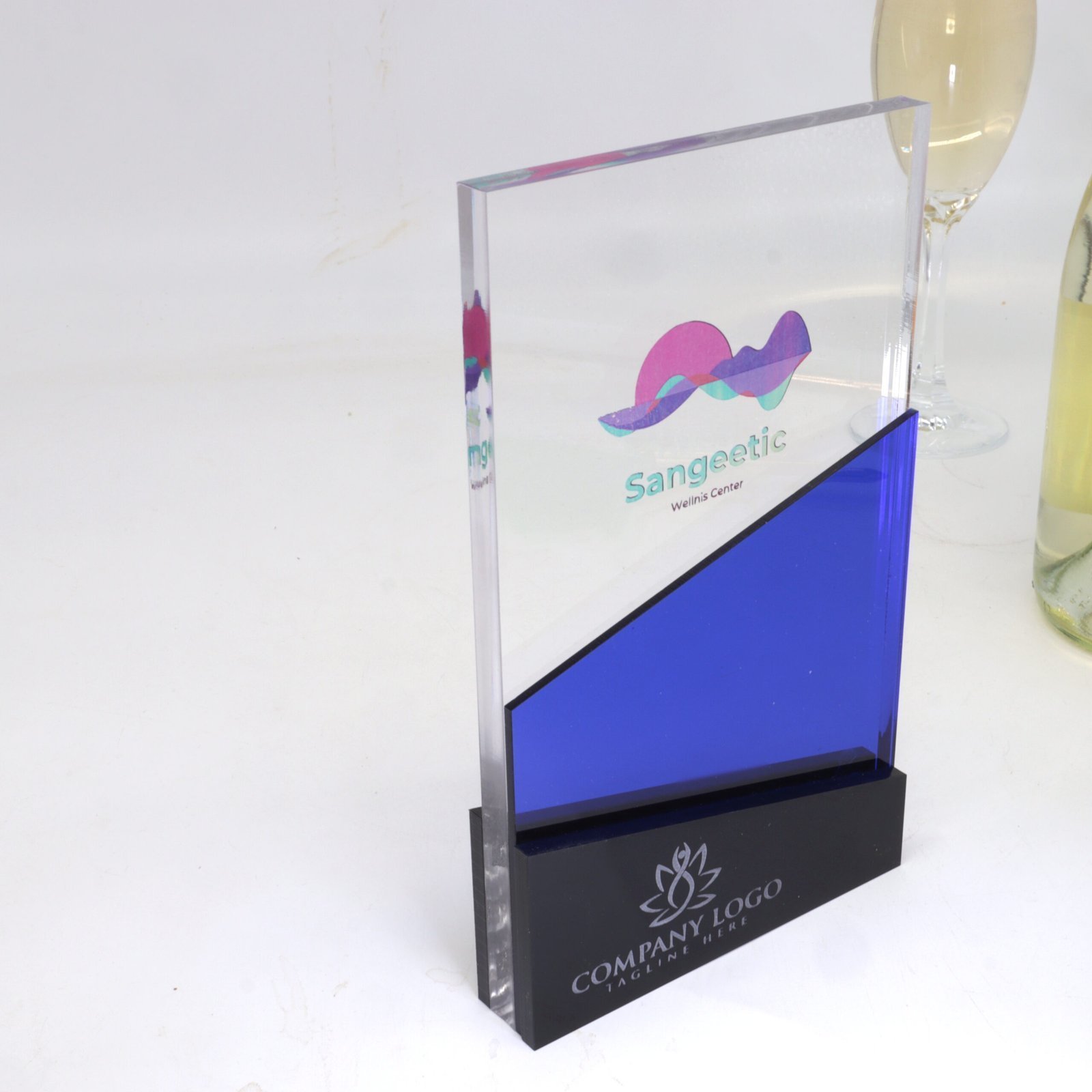 Personalisierter Acrylglas-Award – Exklusives Design für besondere Ehrungen