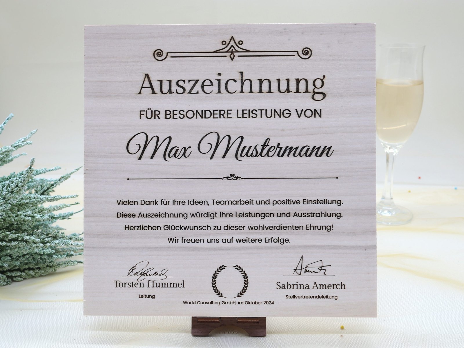 Massive Trophäe, personalisierter eigener Text oder Logo, massiv Pappelholz Holz