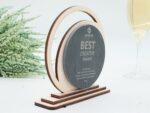 Exklusiver Award und Trophäe, Schiefer Gravur und Ahorn Holz – Bild 4