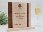 Repräsentativer Award und Trophäe, Nussbaum und Pappel