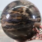 Große Versteinertes Holz Edelsteinkugel aus Deutschland, Kieselholz, Braun, 83mm – Bild 6
