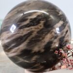 Große Versteinertes Holz Edelsteinkugel aus Deutschland, Kieselholz, Braun, 83mm – Bild 10